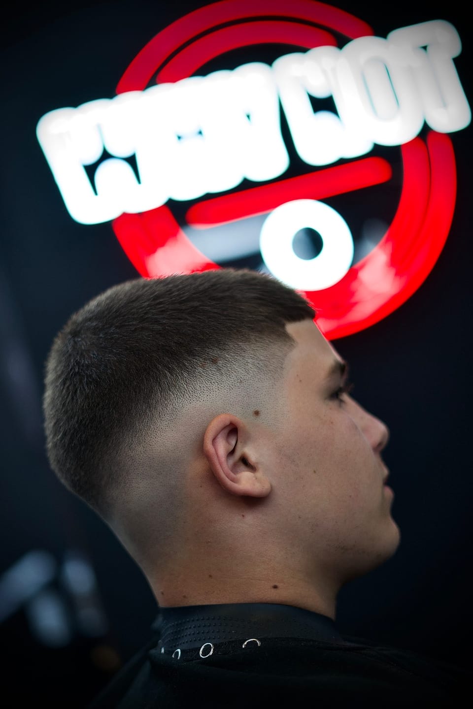 Degradado fade lateral terminado en una barbería Why Not